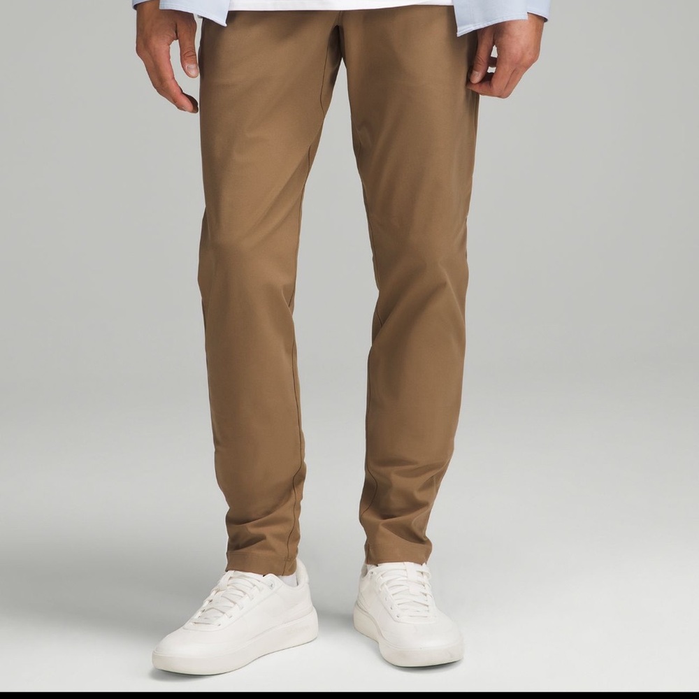 Lululemon Men’s Slim Fit VersaTwill Trouser